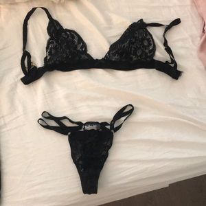 For love&lemon lace set